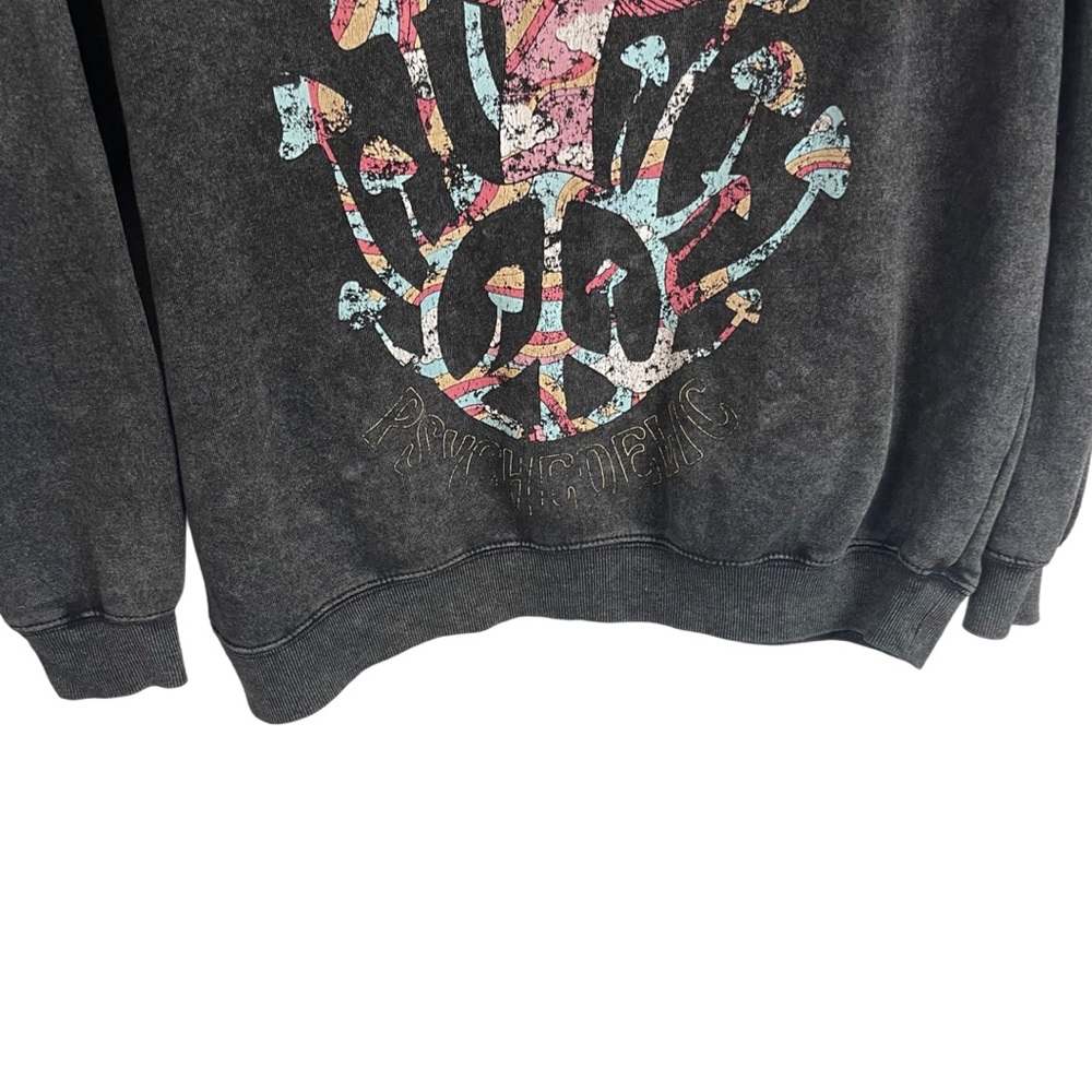 Forever 21 Psychadelic Mushroom Peace Sign Sweat Shirt OX Black Crew Neck - Picture 3 of 5